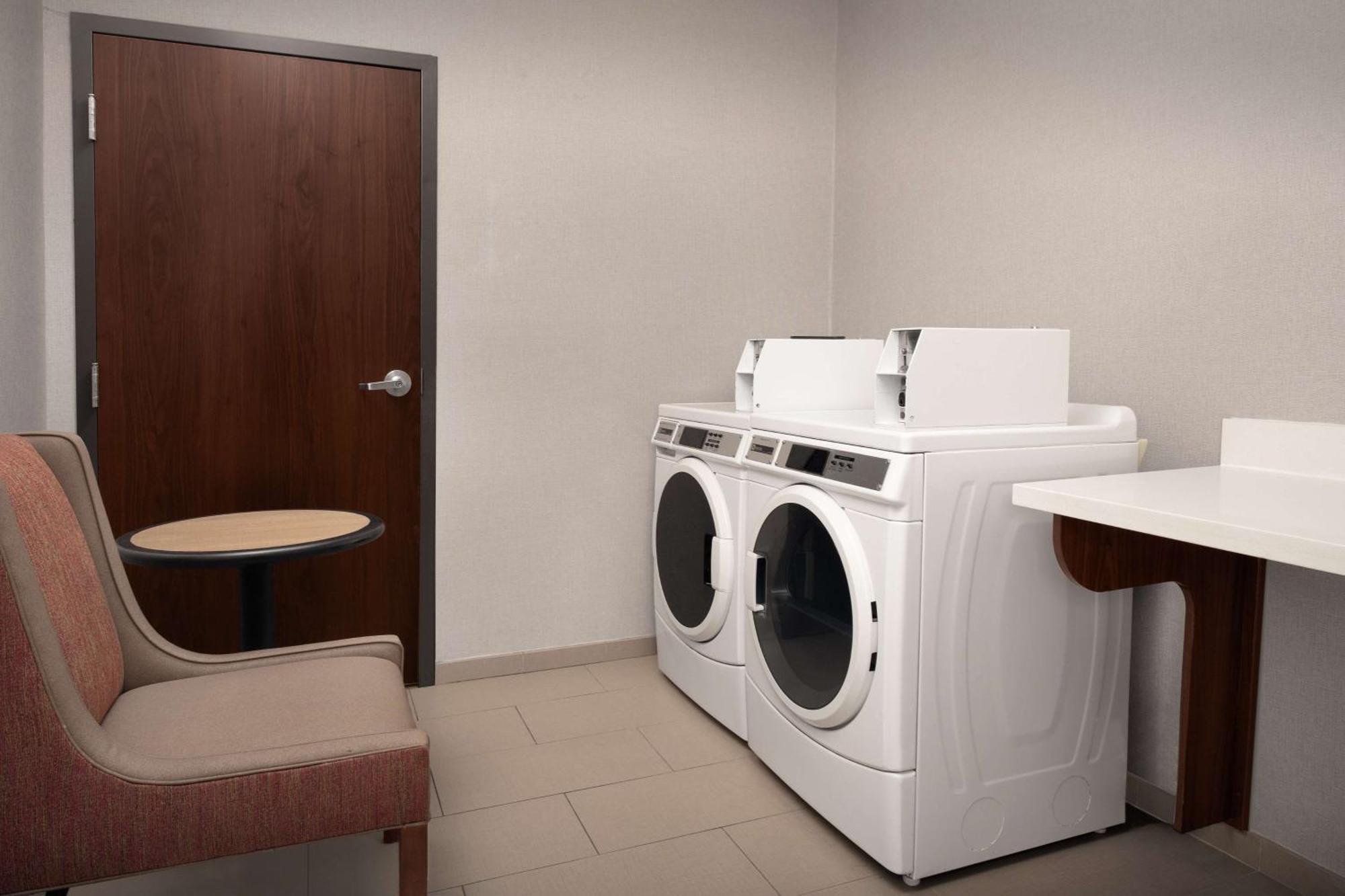 Hampton Inn & Suites Orangeburg, Sc Экстерьер фото